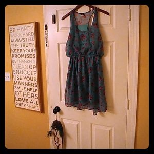 🎉SALE🎉 Vanity Dress size L High Low